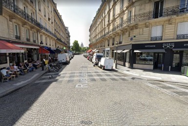 LOCATION-CA13-023-httpwwwcapitaltransactionfr-PARIS-photo