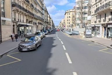 LOCATION-CA13-1011-httpwwwcapitaltransactionfr-PARIS-photo