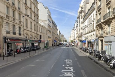 LOCATION-CA13-1049-httpwwwcapitaltransactionfr-PARIS-photo