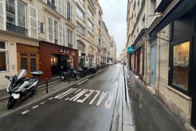 LOCATION-CA13-1055-httpwwwcapitaltransactionfr-PARIS-photo