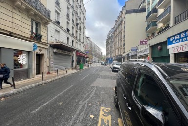 LOCATION-CA13-1078-httpwwwcapitaltransactionfr-PARIS-photo