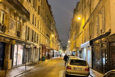 LOCATION-CA13-109-httpwwwcapitaltransactionfr-PARIS-photo