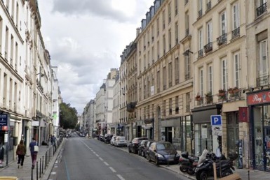 LOCATION-CA13-114-httpwwwcapitaltransactionfr-PARIS-photo