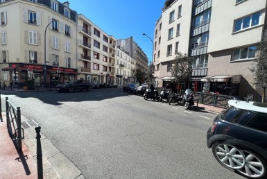 LOCATION-CA13-1324-httpwwwcapitaltransactionfr-ASNIERES-SUR-SEINE-photo