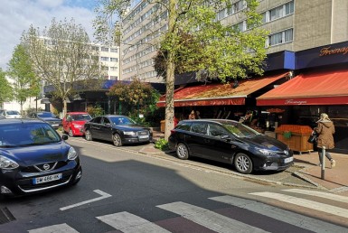 LOCATION-CA13-1352-httpwwwcapitaltransactionfr-SEVRES-photo