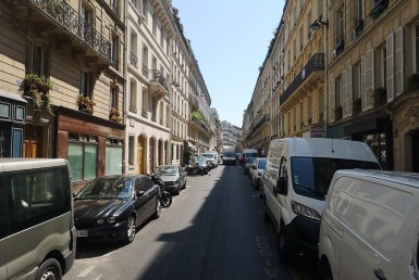 LOCATION-CA13-1449-httpwwwcapitaltransactionfr-PARIS-photo