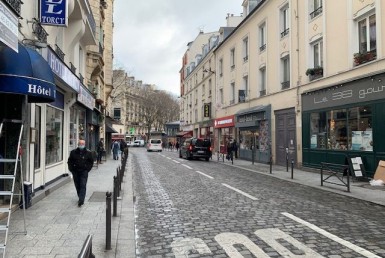 LOCATION-CA13-177-httpwwwcapitaltransactionfr-PARIS-photo