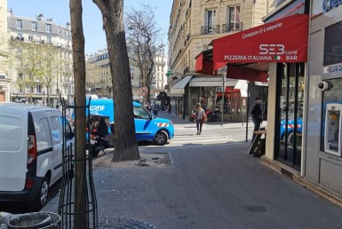 LOCATION-CA13-357-httpwwwcapitaltransactionfr-PARIS-photo