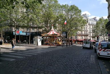 LOCATION-CA13-441-httpwwwcapitaltransactionfr-PARIS-photo