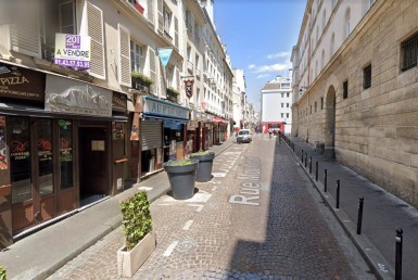 LOCATION-CA13-516-httpwwwcapitaltransactionfr-PARIS-photo