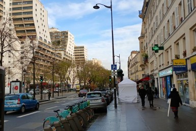 LOCATION-CA13-597-httpwwwcapitaltransactionfr-PARIS-photo