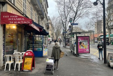 LOCATION-CA13-692-httpwwwcapitaltransactionfr-PARIS-photo