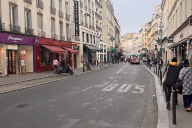 LOCATION-CA13-715-httpwwwcapitaltransactionfr-PARIS-photo