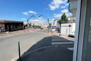 LOCATION-CA13-780-httpwwwcapitaltransactionfr-NOGENT-SUR-MARNE-photo