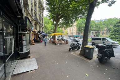 LOCATION-CA13-807-httpwwwcapitaltransactionfr-CLICHY-photo