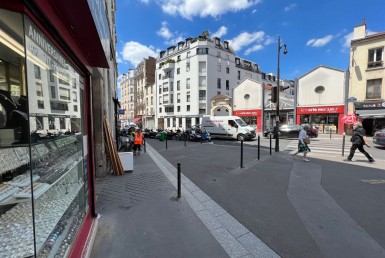 LOCATION-CA13-816-httpwwwcapitaltransactionfr-PARIS-photo