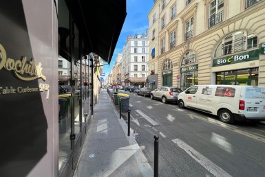 LOCATION-CA13-860-httpwwwcapitaltransactionfr-PARIS-photo