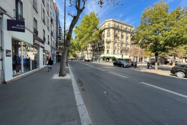 LOCATION-CA13-880-httpwwwcapitaltransactionfr-CLICHY-photo