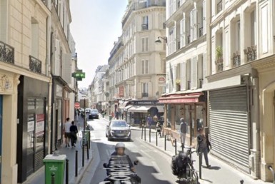 LOCATION-CA13-971-httpwwwcapitaltransactionfr-PARIS-photo