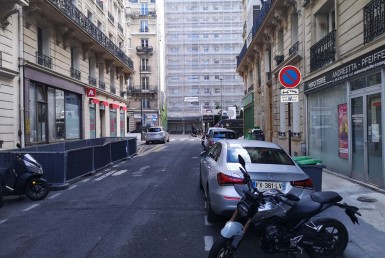 LOCATION-CA13-989-httpwwwcapitaltransactionfr-PARIS-photo